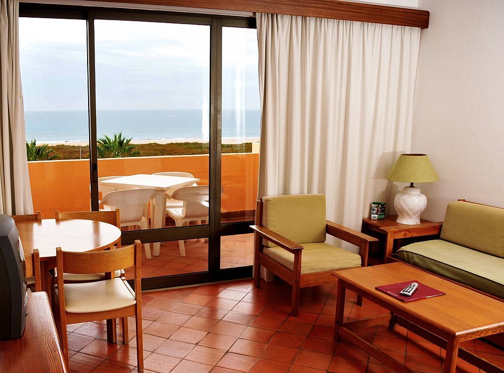 Dom Pedro Apart-hotel