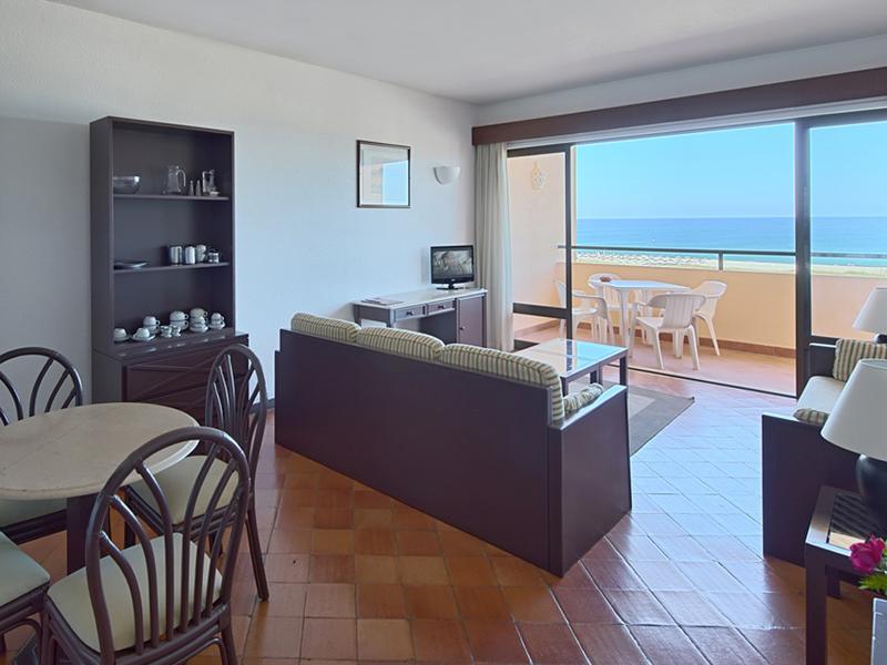 Dom Pedro Apart-hotel 3*
