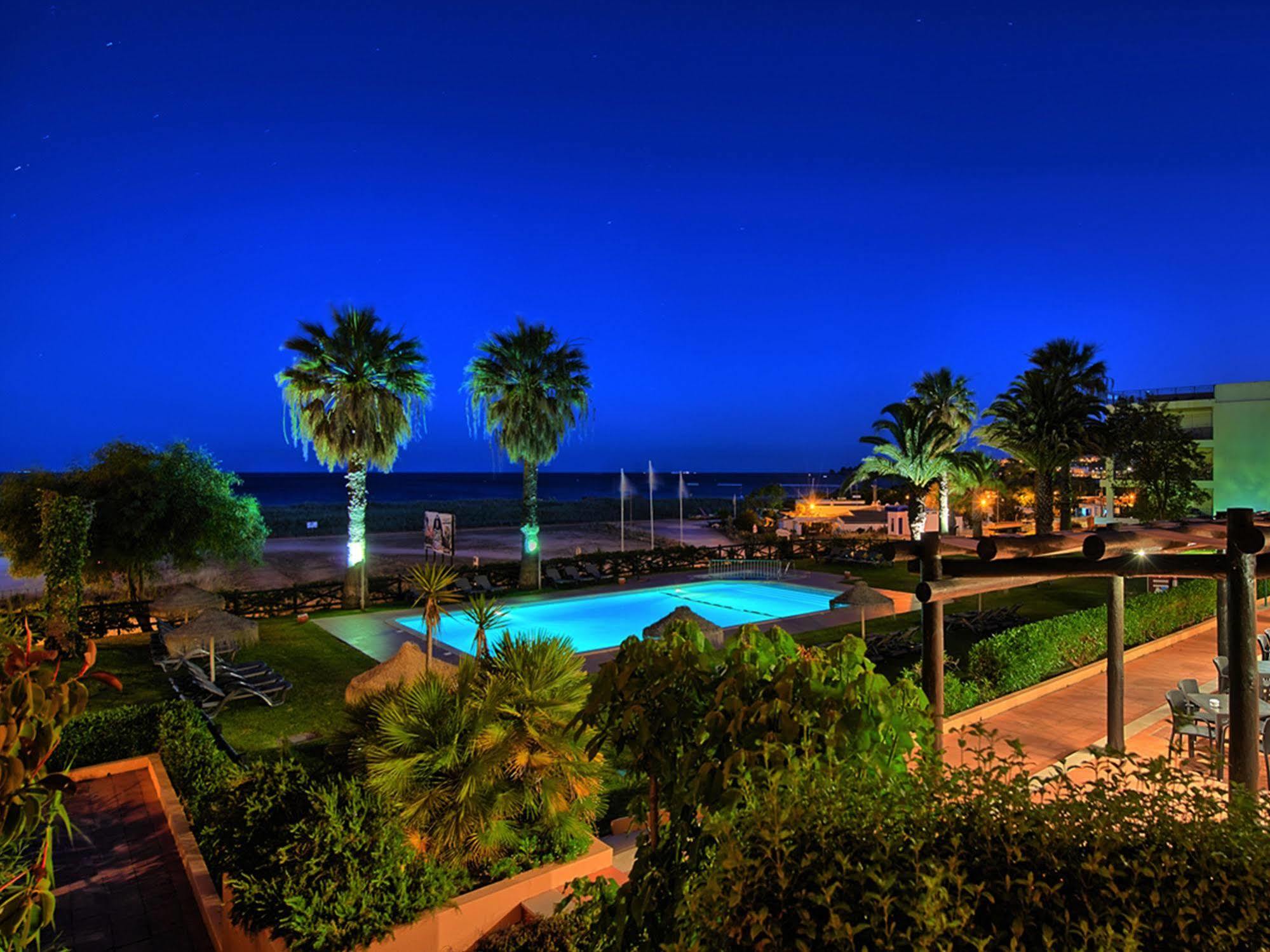 Apart-hotel Dom Pedro Lagos